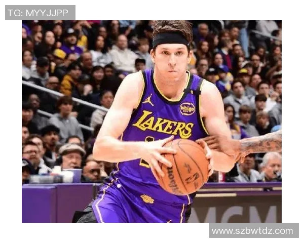 51分+41分!前史首人,NBA最强三当家诞生,你能帮老詹拿第5冠